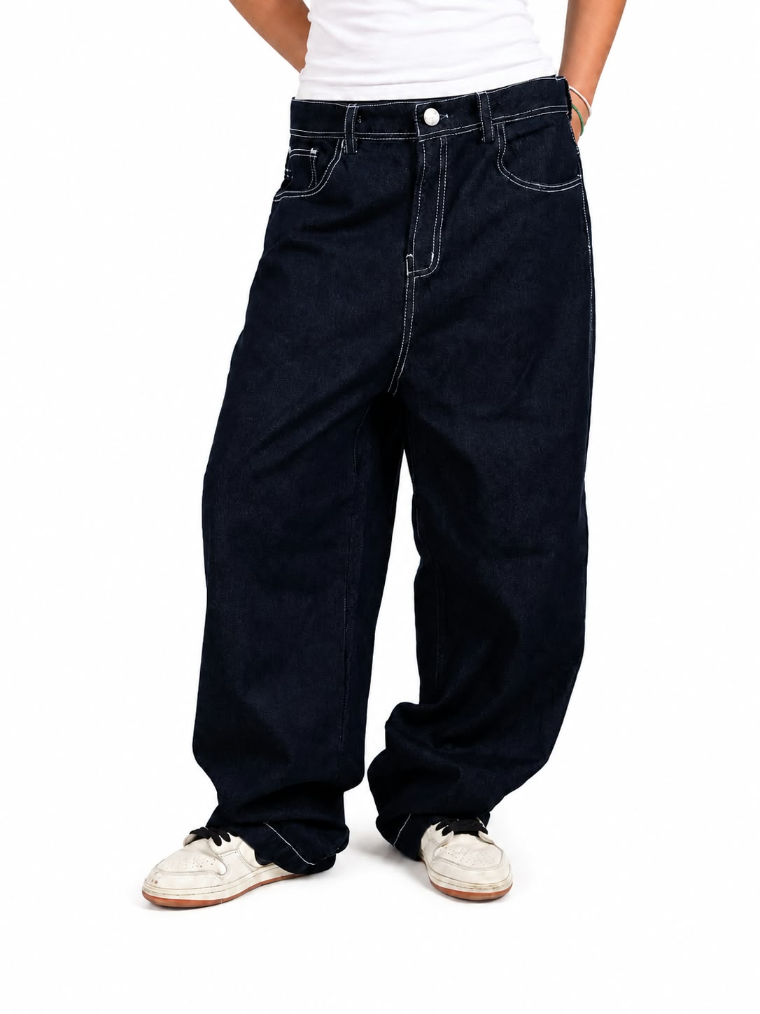 Oversized Raw Jeans