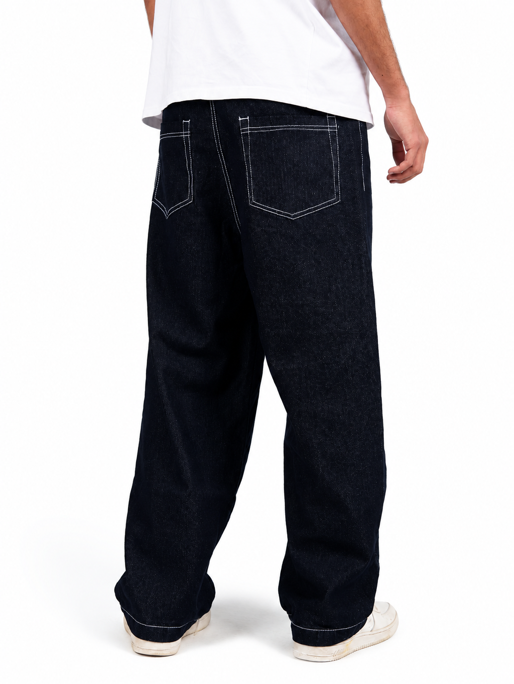 Oversized Raw Jeans